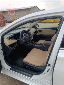 تويوتا أفالون